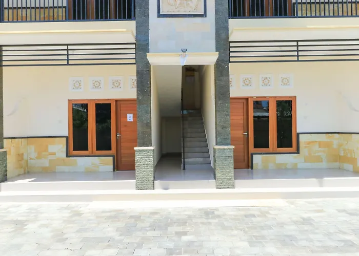 ゲストハウス Wisata Intan Indah 2 2*