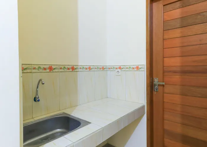 Wisata Intan Indah 2 ゲストハウス 2*